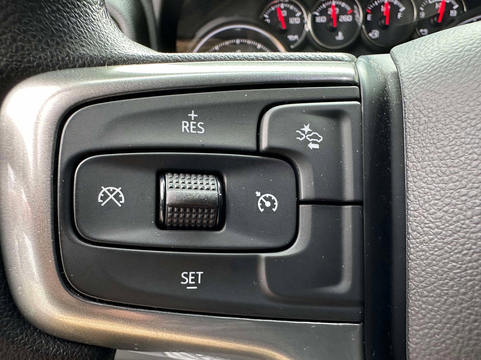 Used 2023 Chevrolet Silverado 2500 Custom w/ Custom Value Package AWD/4WD image 17