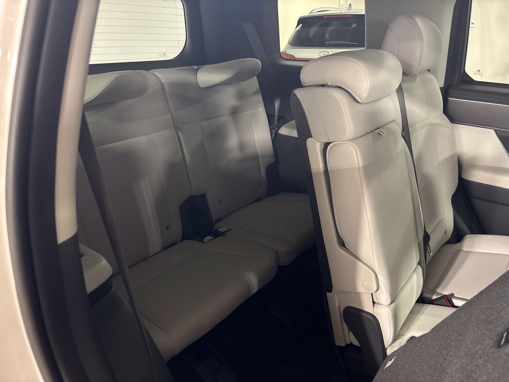 New 2026 Hyundai Santa Fe SE AWD/4WD image 16