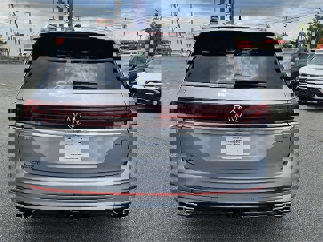 New 2026 Volkswagen Atlas SEL Premium R-Line image 10