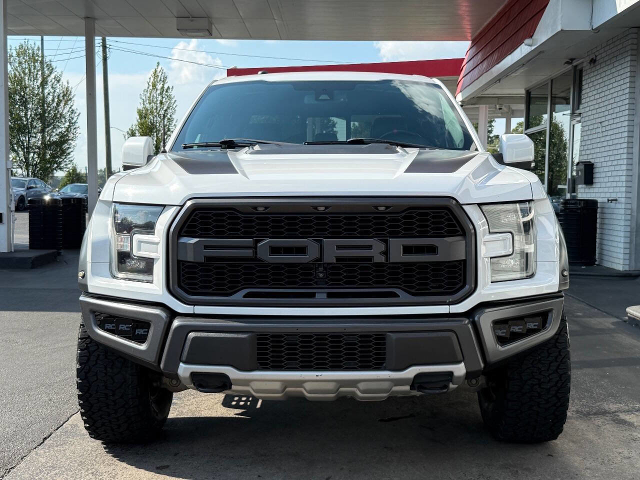 Used 2018 Ford F150 Raptor w/ Equipment Group 802A Luxury image 6