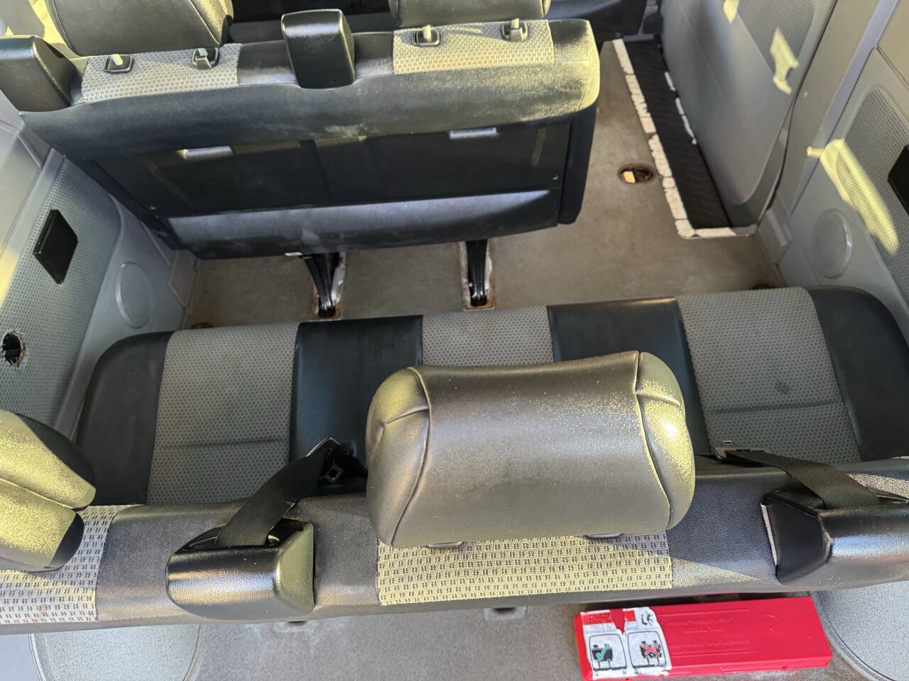 Used 2007 Dodge Sprinter 2500 w/ Cooling Group RWD image 24
