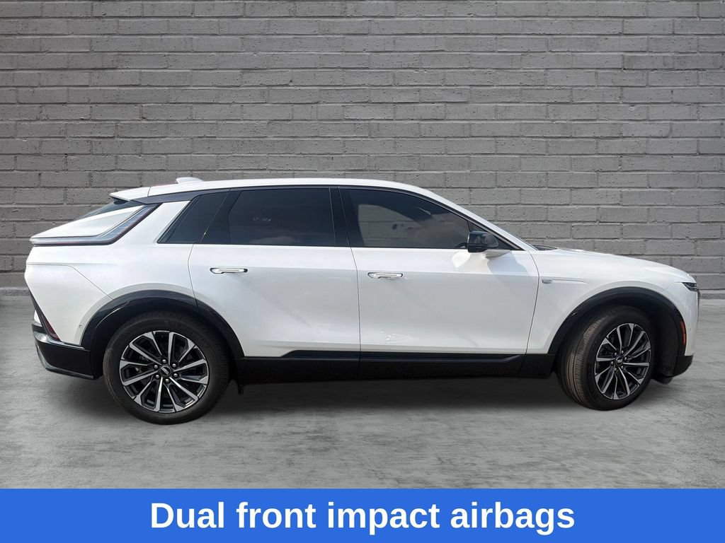 Used 2024 Cadillac Lyriq Sport AWD/4WD image 10