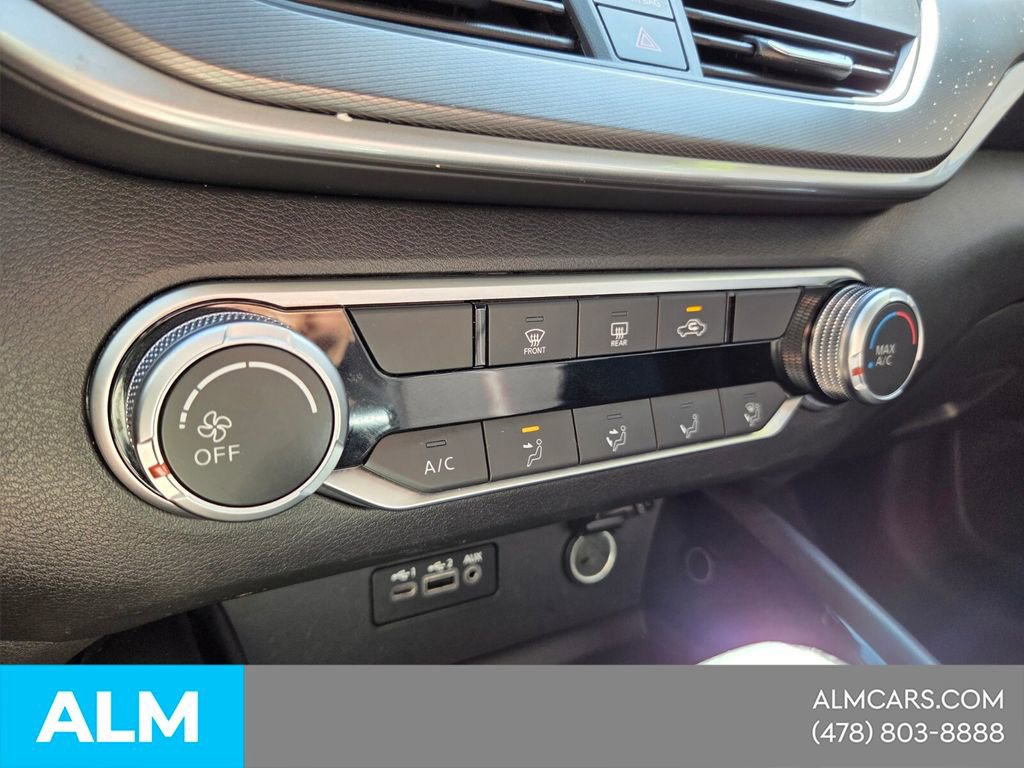 Used 2025 Nissan Altima 2.5 SR image 22