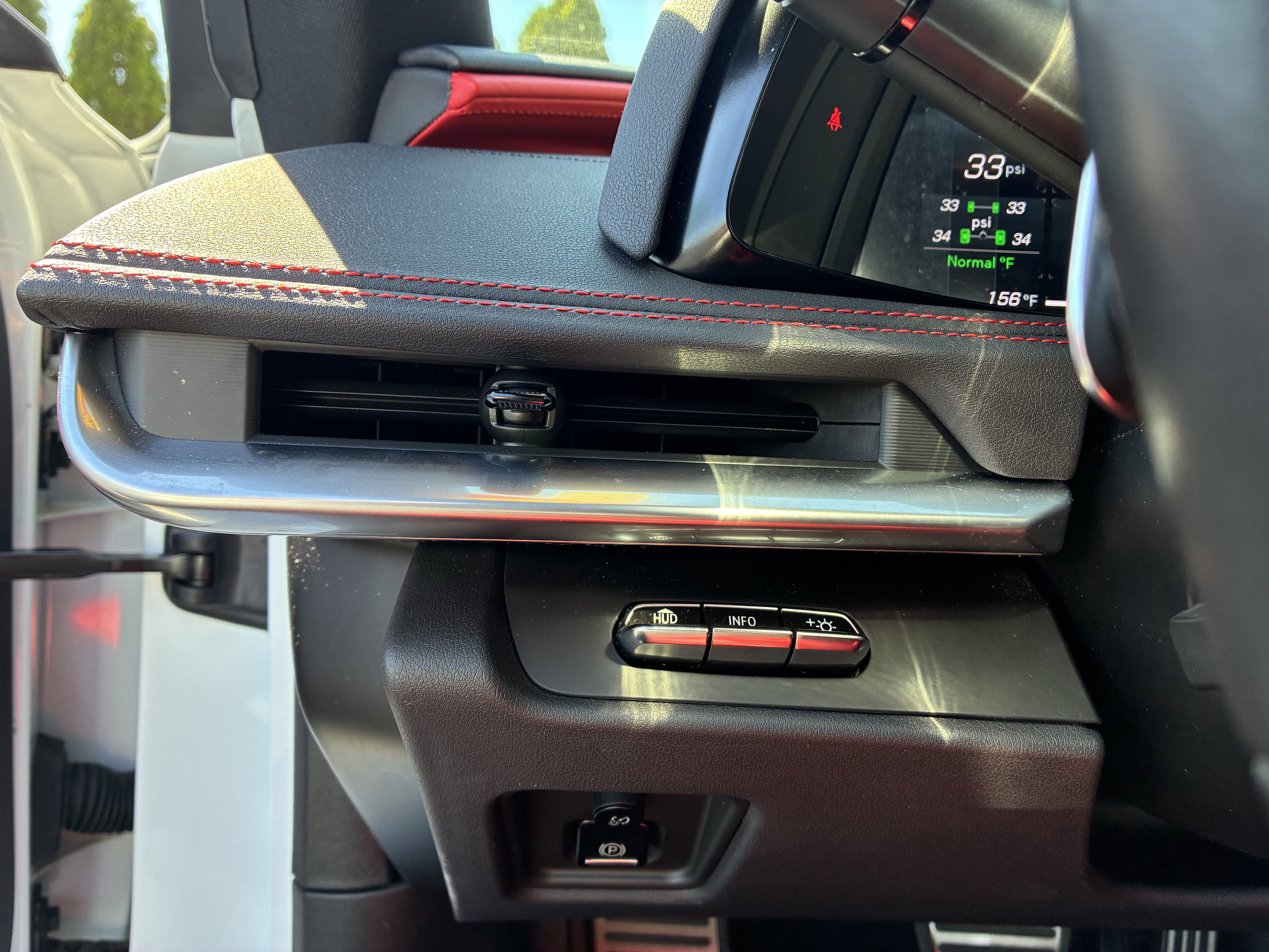 Used 2023 Chevrolet Corvette Stingray Preferred Cpe w/ 2LT RWD image 22