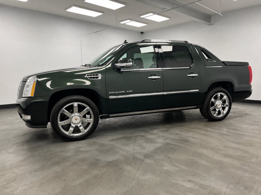 Used 2013 Cadillac Escalade EXT Premium AWD/4WD image 3