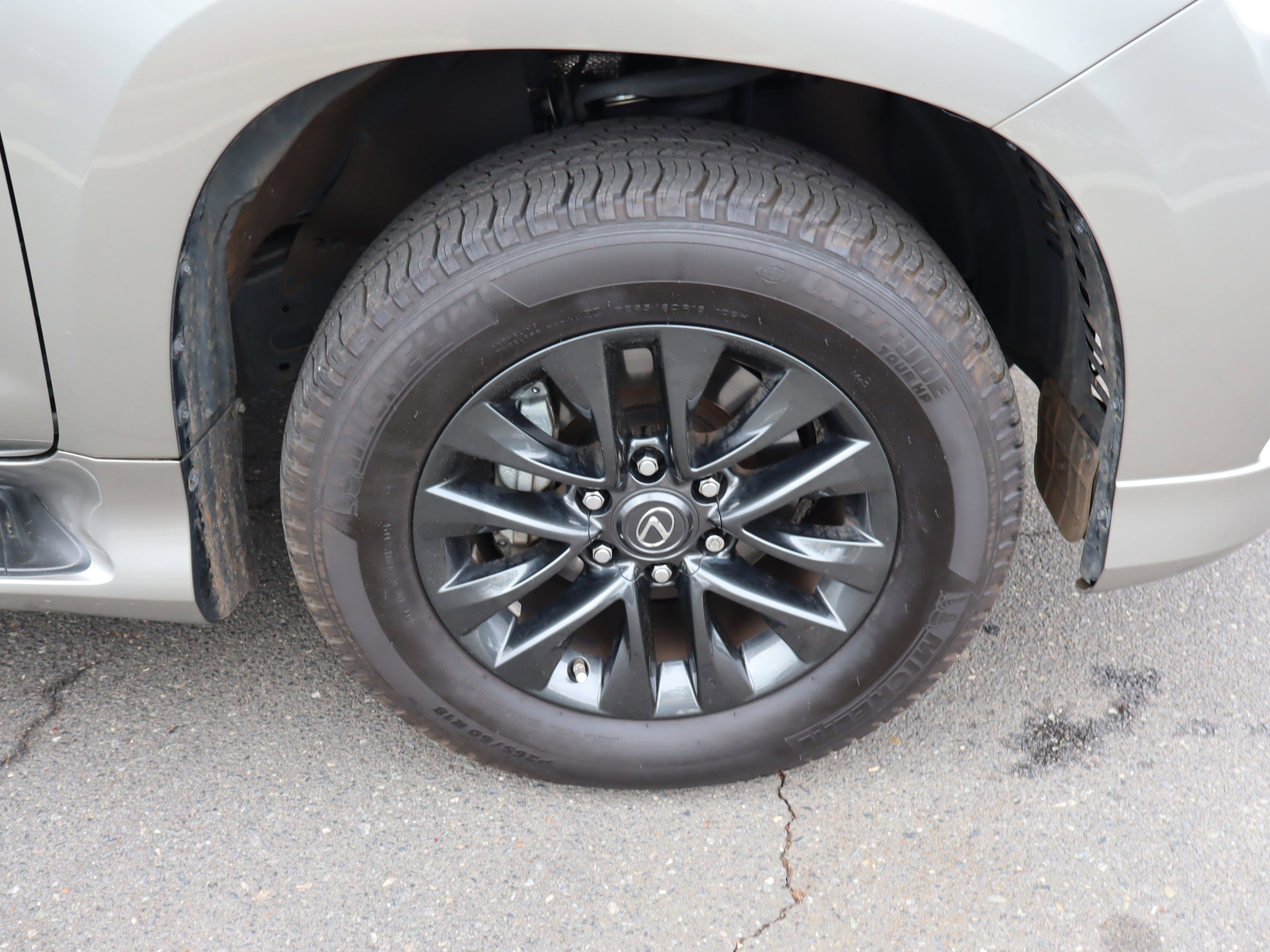 Used 2023 Lexus GX 460 Premium AWD/4WD image 41