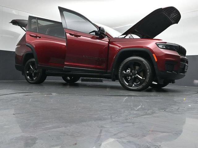 Used 2023 Jeep Grand Cherokee L Laredo AWD/4WD image 54