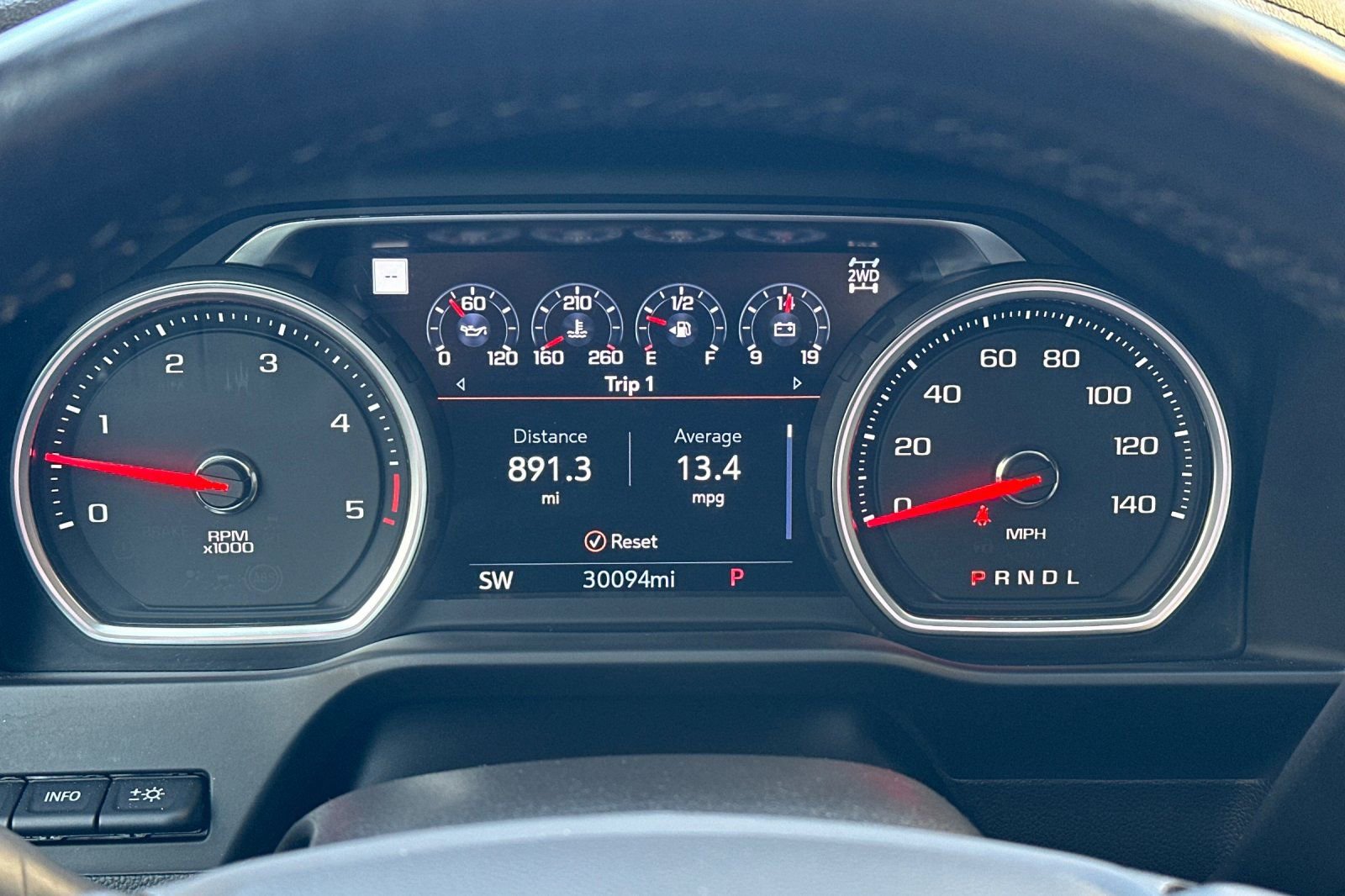 Used 2022 Chevrolet Silverado 3500 High Country image 30