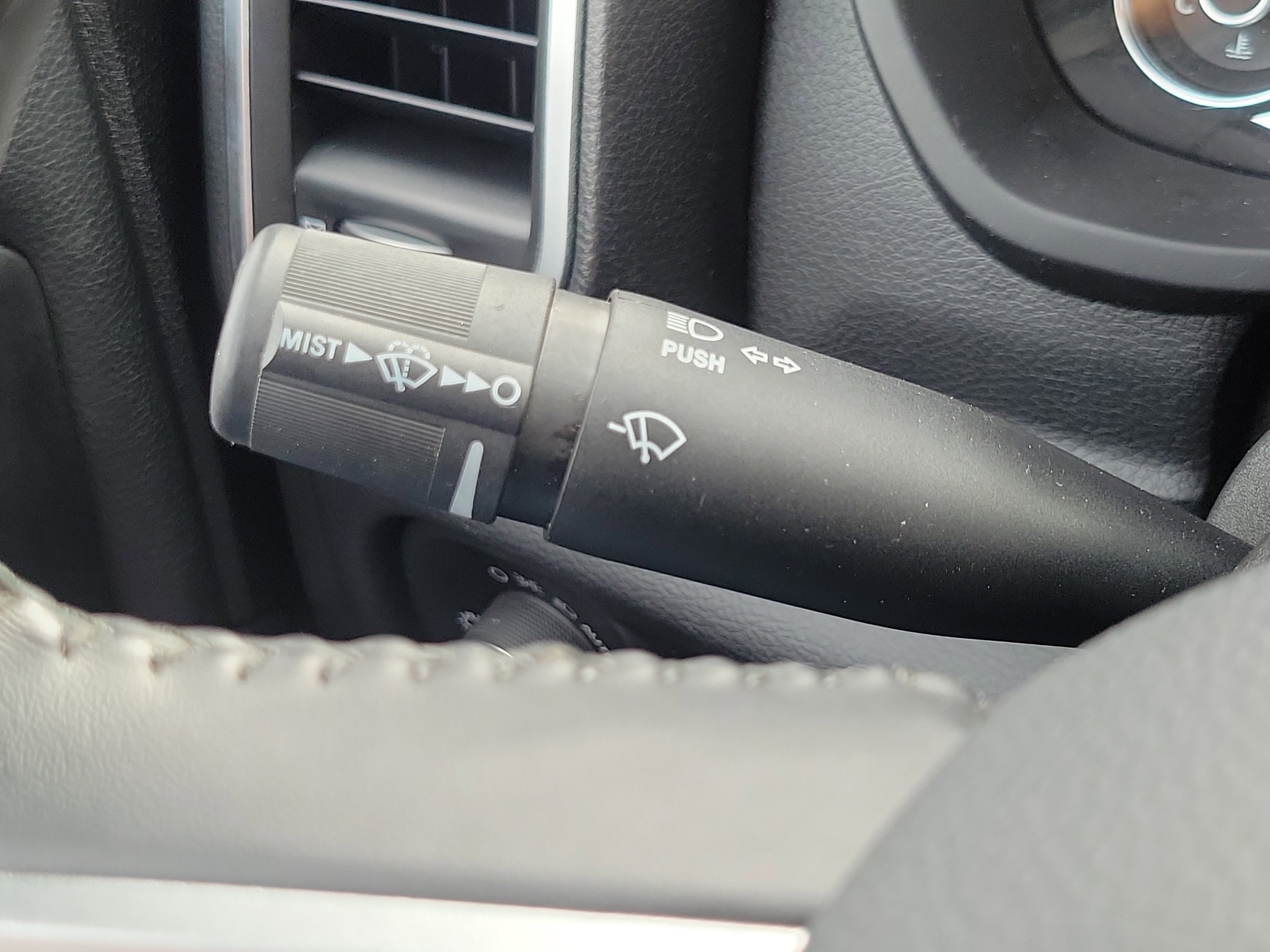 Used 2024 RAM 2500 Big Horn w/ Bed Utility Group image 15