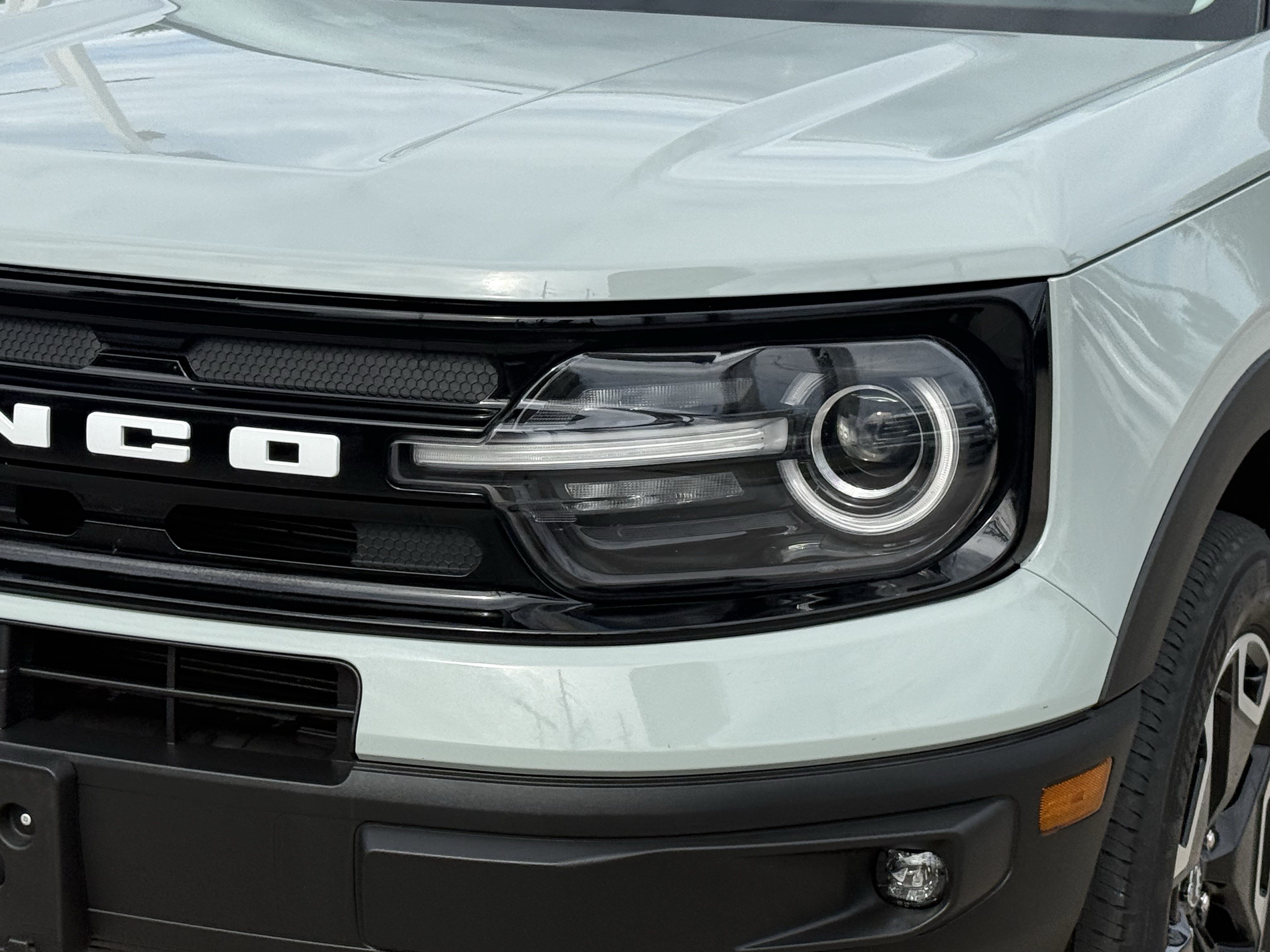 Used 2023 Ford Bronco Sport Outer Banks w/ Tech Package AWD/4WD image 11