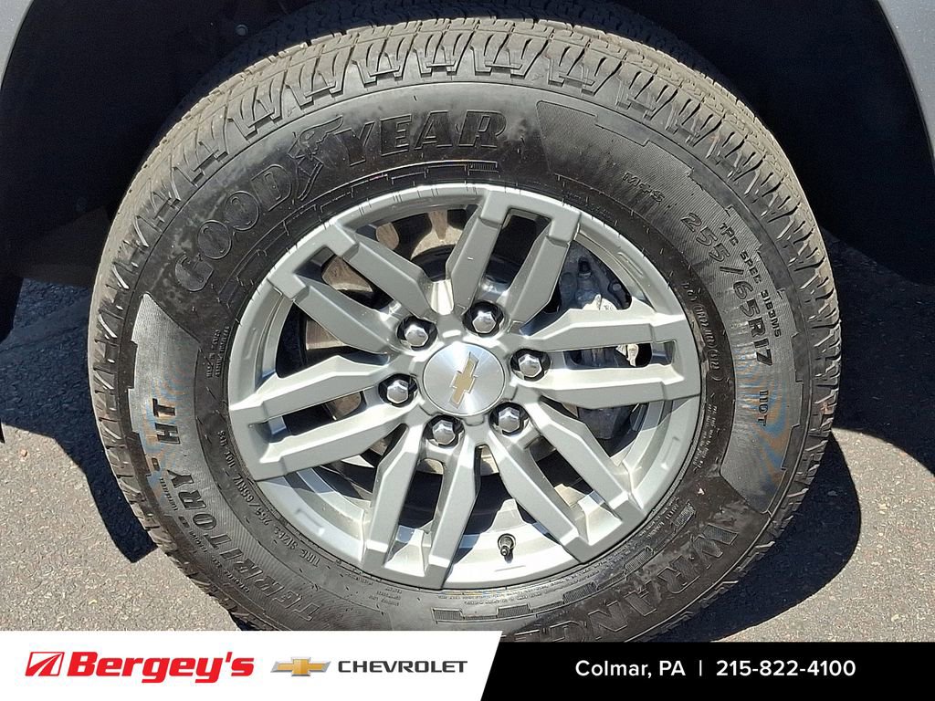 Certified 2024 Chevrolet Colorado LT w/ LT Convenience Package II AWD/4WD image 10