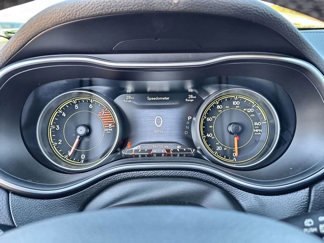 Used 2022 Jeep Cherokee Limited image 23