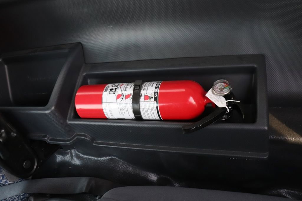 Used 2023 Chevrolet Low Cab Forward 5500XD image 28