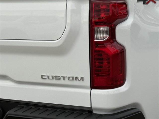 New 2026 Chevrolet Silverado 2500 Custom image 7