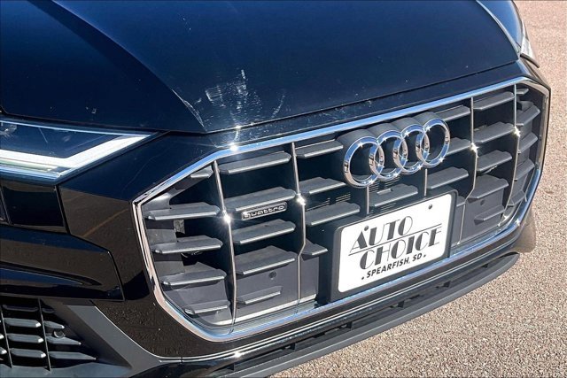 Used 2019 Audi Q8 Premium image 33
