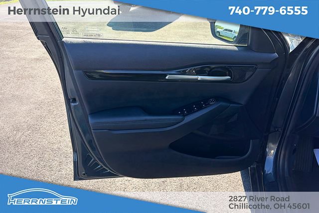 Used 2024 Kia Seltos S FWD image 11