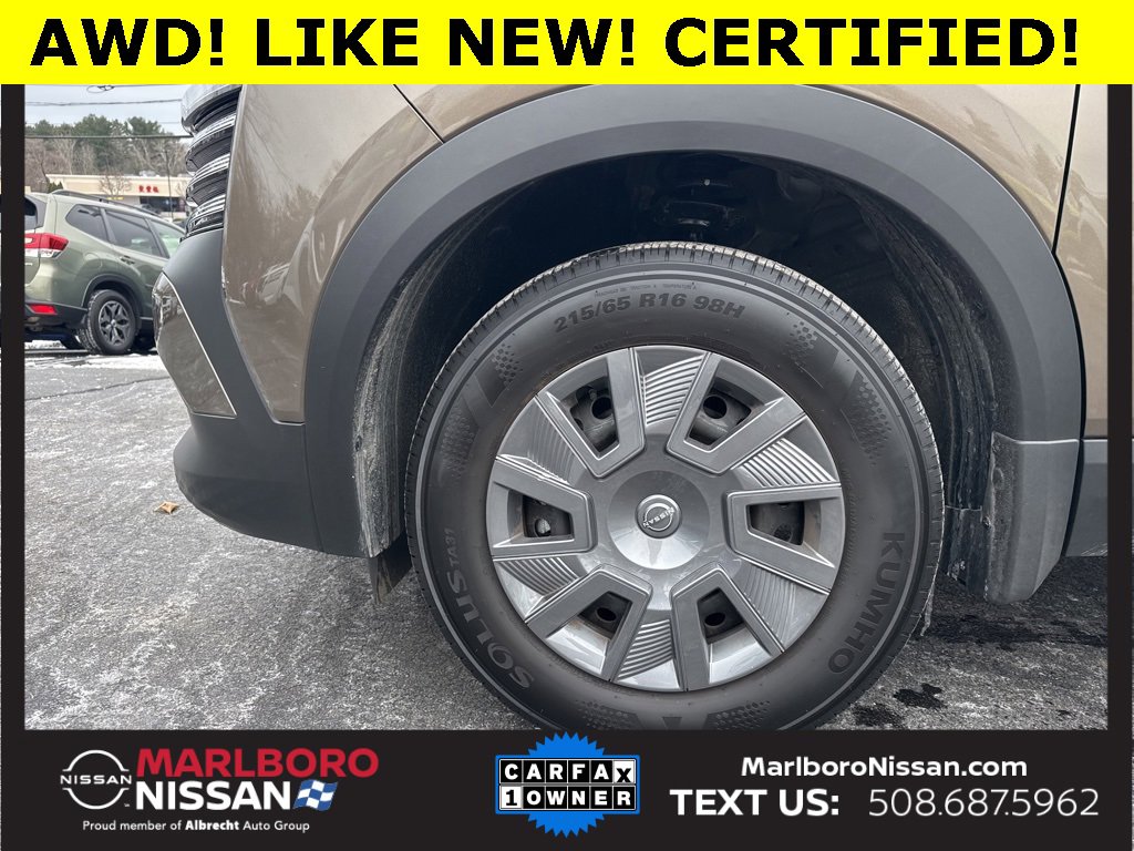 Certified 2025 Nissan Kicks S image 11