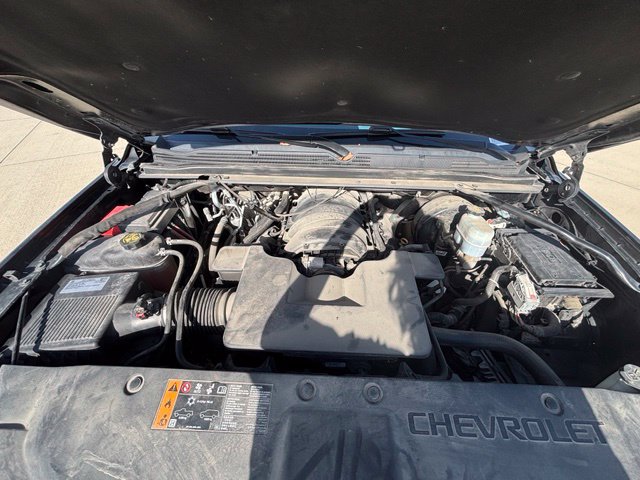 Used 2020 Chevrolet Suburban LT AWD/4WD image 38