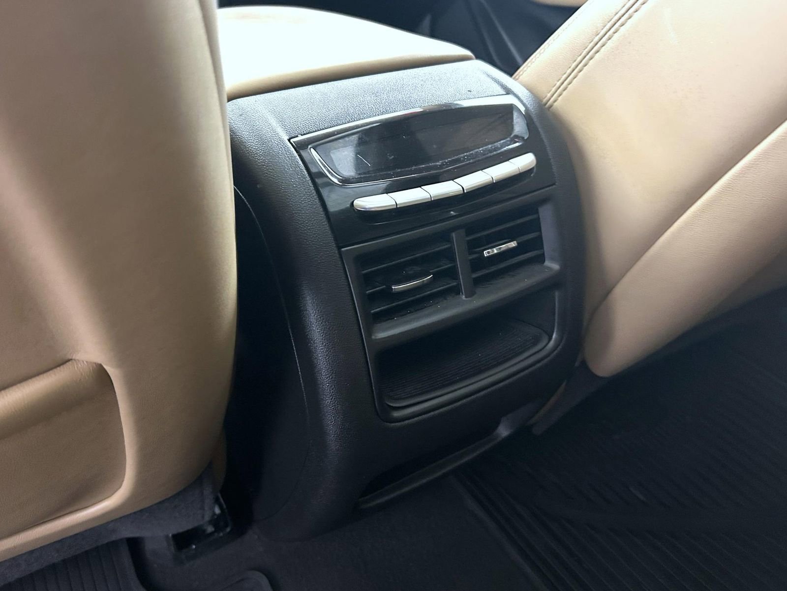 Used 2020 Cadillac XT5 Sportv w/ Platinum Package AWD/4WD image 30