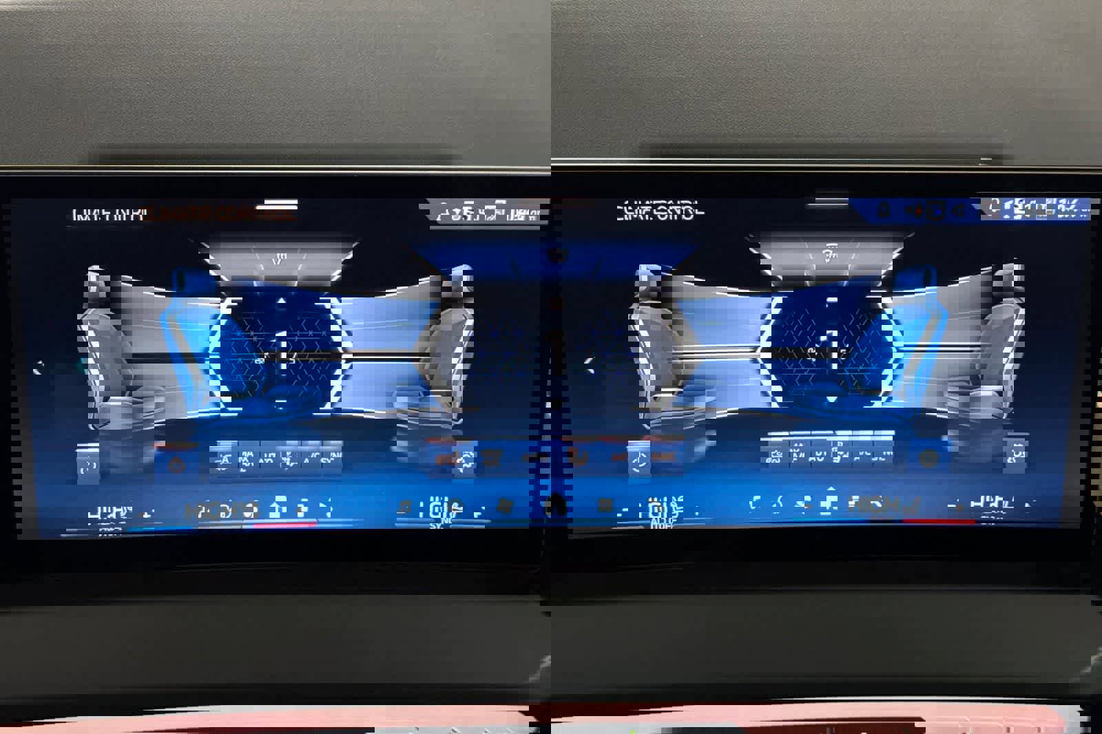 Used 2025 BMW X3 xDrive30i w/ Convenience Package image 21