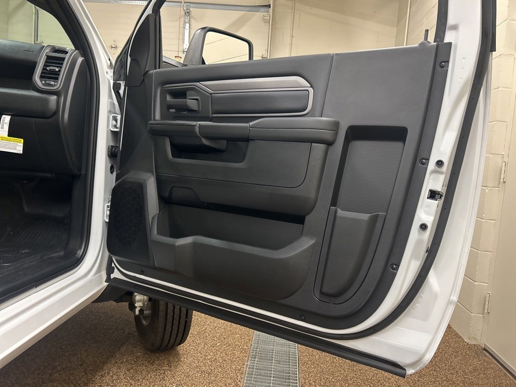 New 2026 RAM 5500 Tradesman image 10