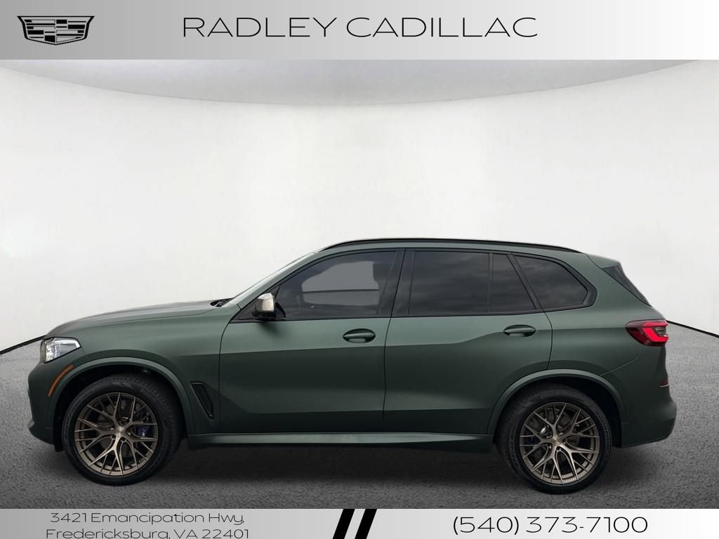 Used 2023 BMW X5 M50i w/ Executive Package image 2