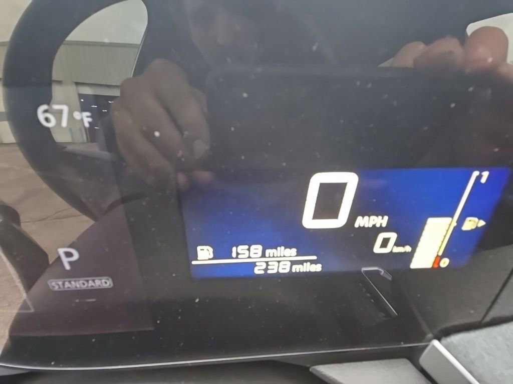 Used 2025 Nissan Kicks SV image 15