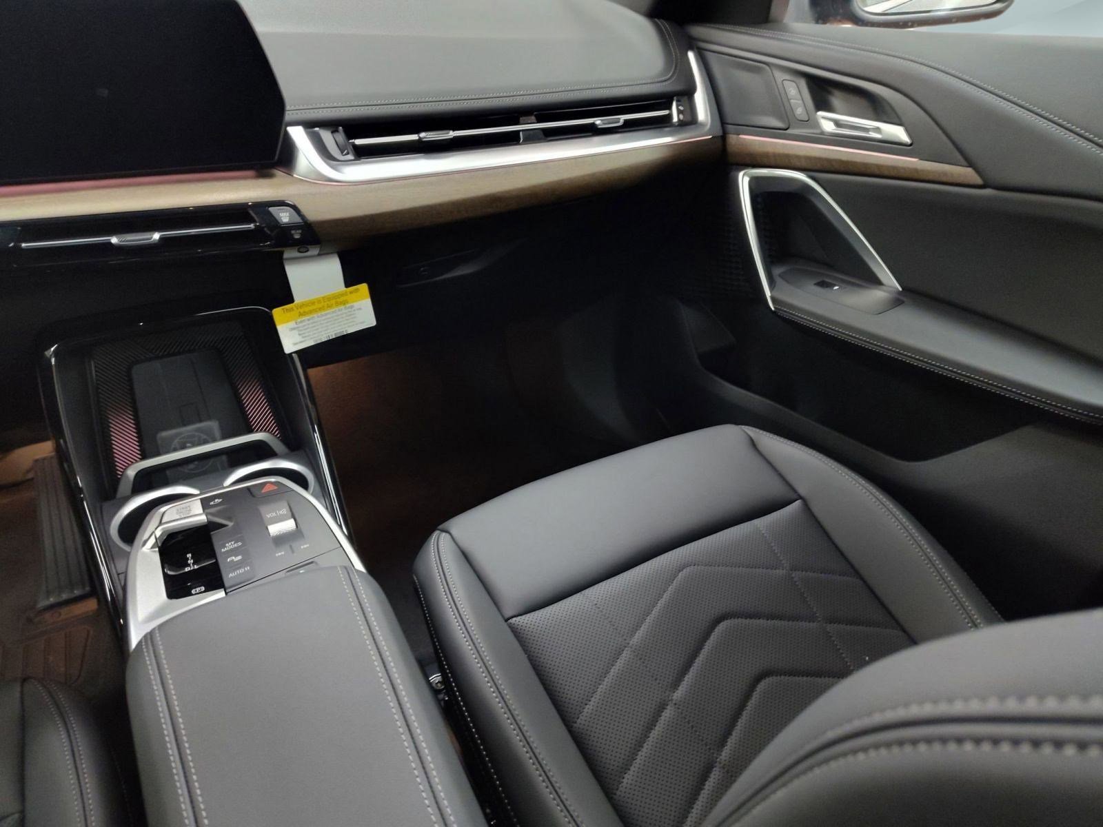 Used 2025 BMW X1 xDrive28i w/ Convenience Package image 27