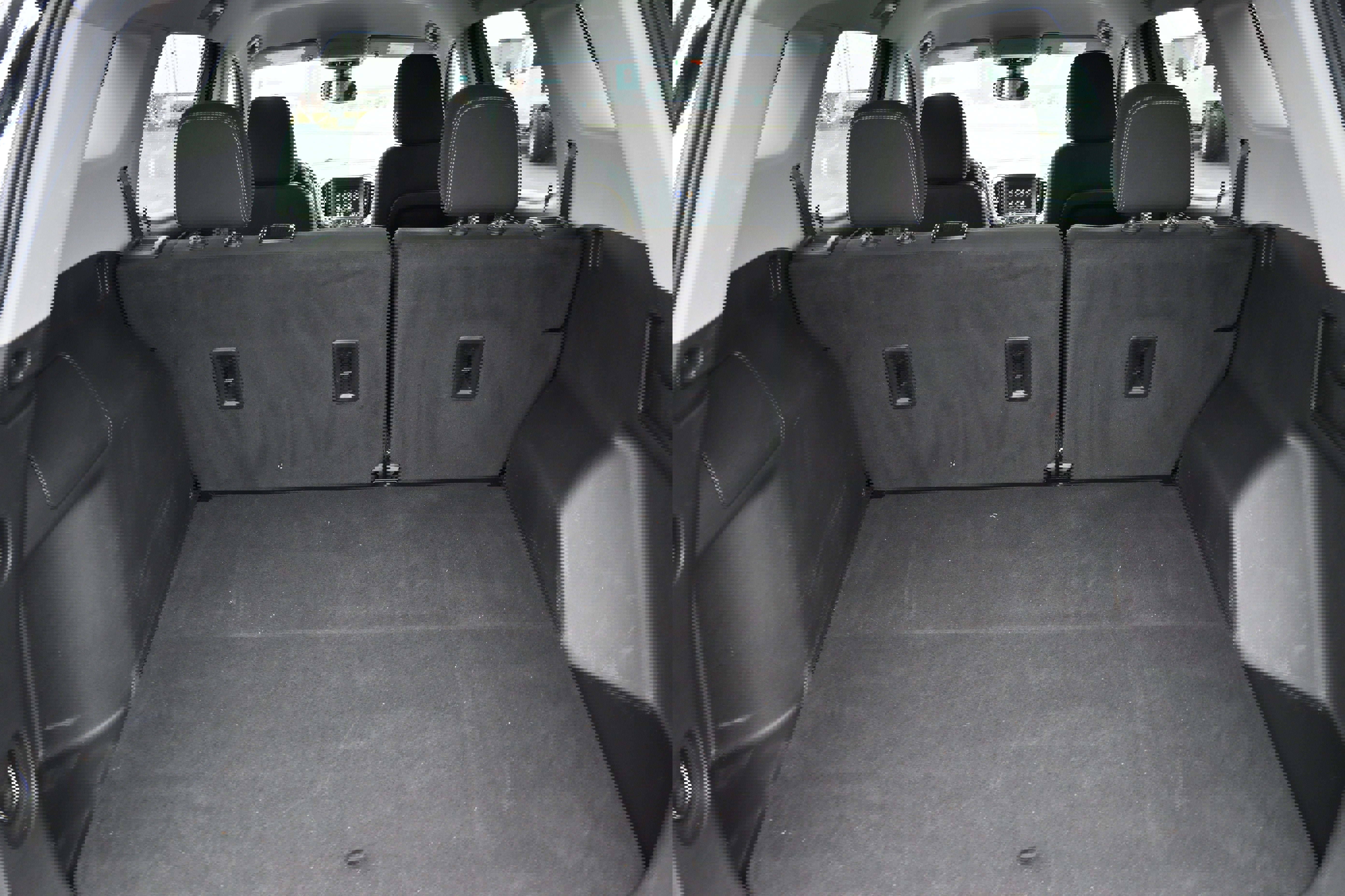 Used 2023 GMC Terrain SLE image 13