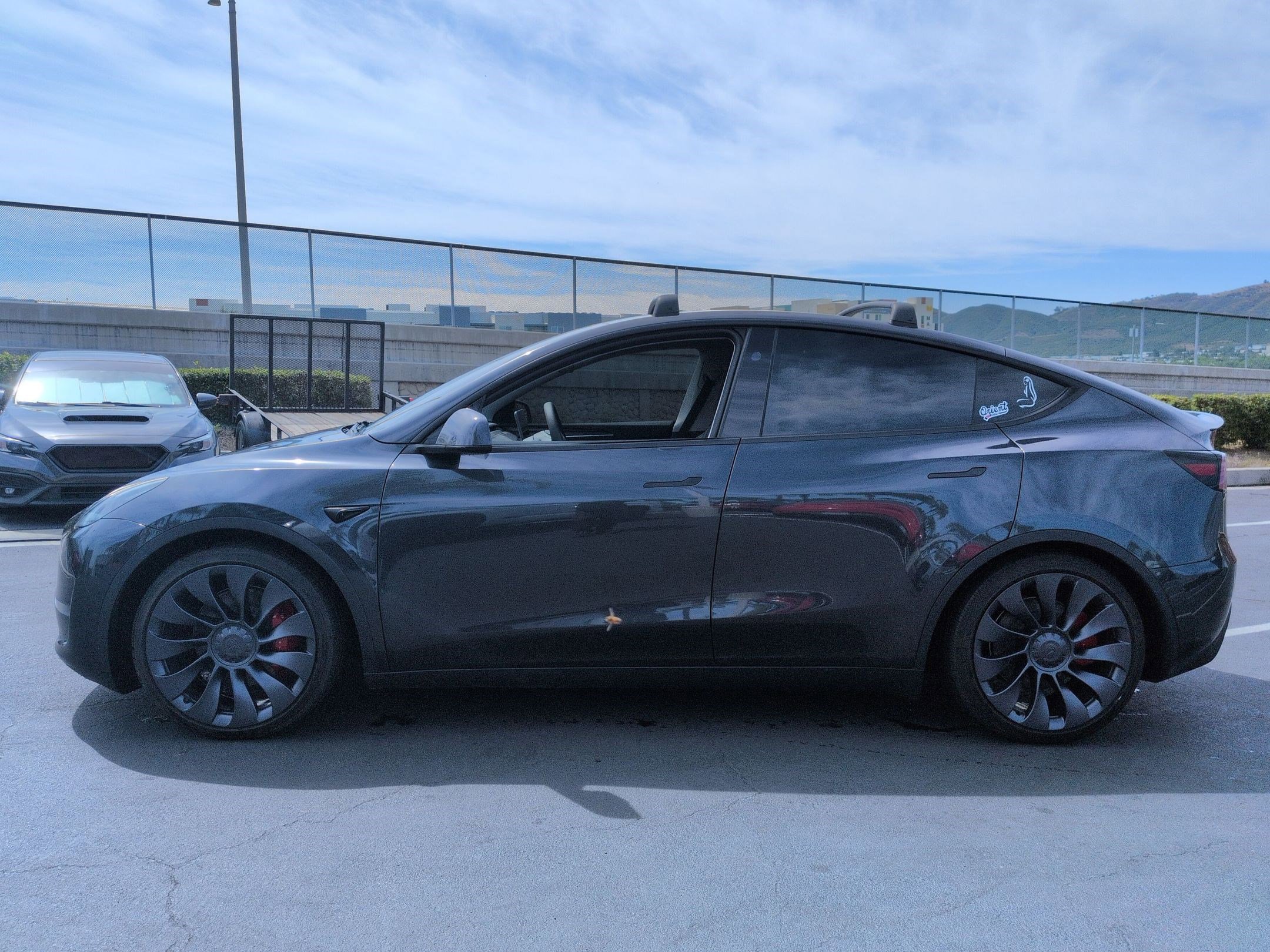 Used 2025 Tesla Model Y Performance AWD/4WD image 7