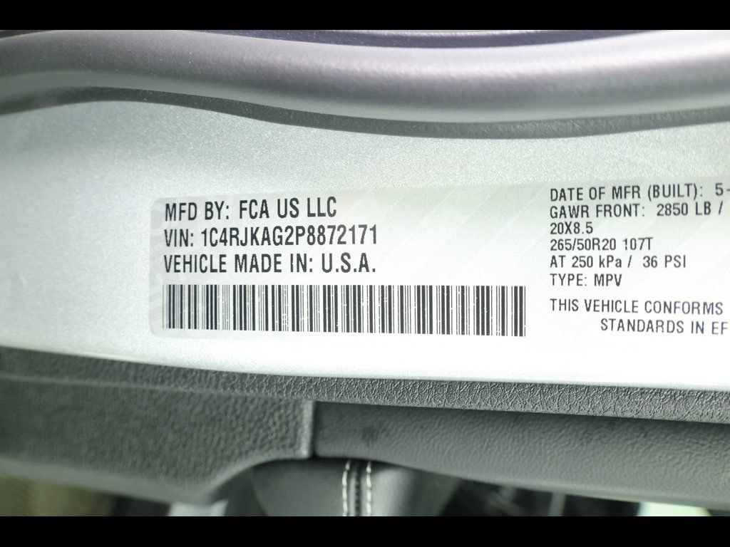 Certified 2023 Jeep Grand Cherokee L Laredo AWD/4WD image 31