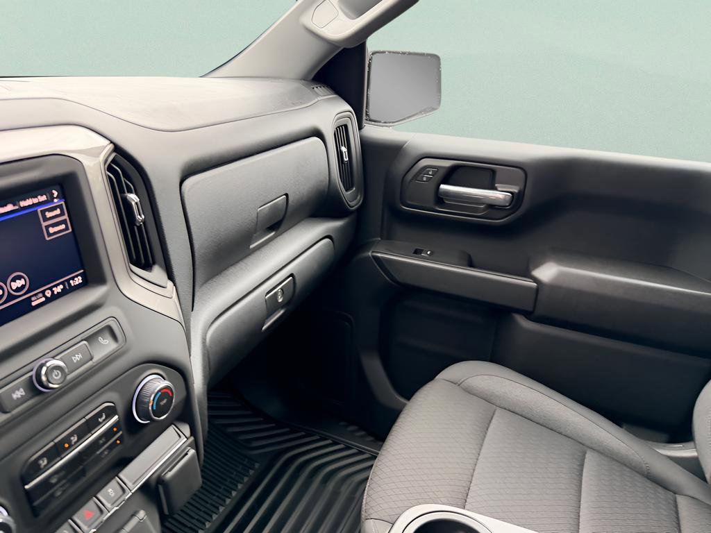 New 2026 Chevrolet Silverado 1500 Custom w/ Turbomax Blackout Package image 32