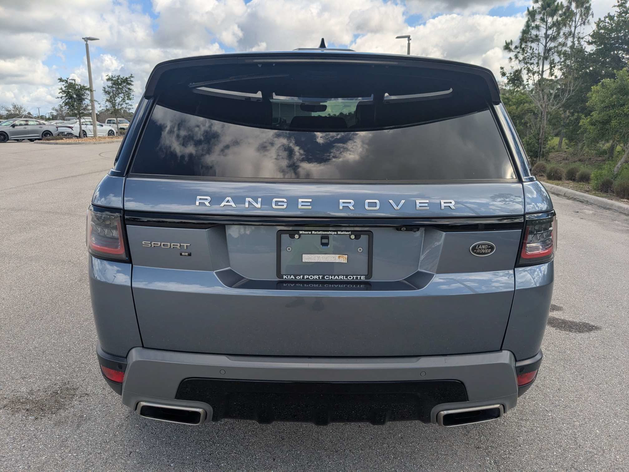 Used 2022 Land Rover Range Rover Sport SE AWD/4WD image 6