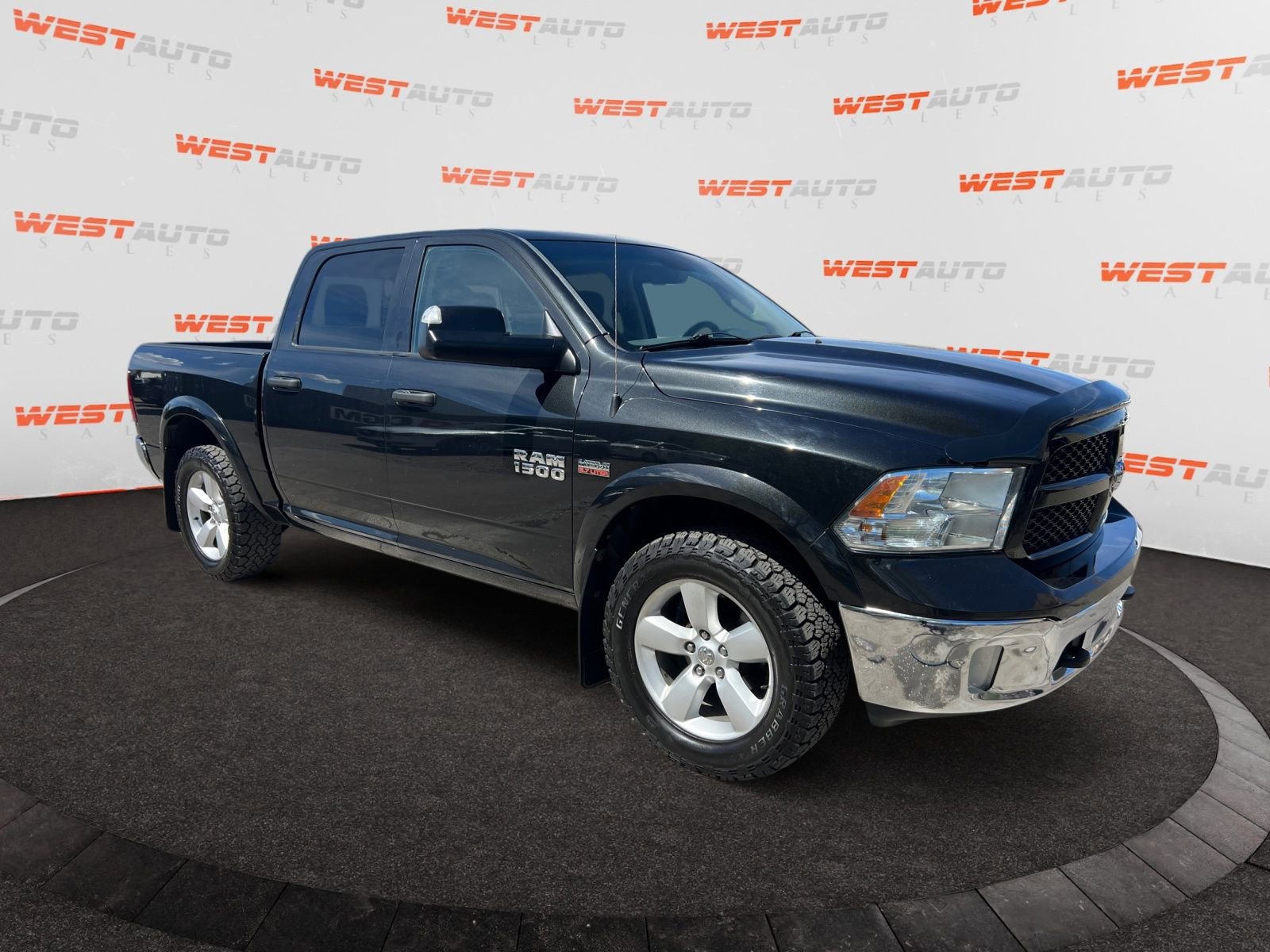 Used 2018 RAM 1500 Outdoorsman AWD/4WD image 7