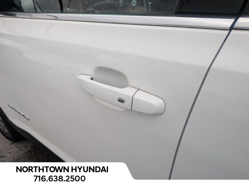 Used 2019 GMC Acadia SLE w/ LPO, Floor Liner Package AWD/4WD image 42