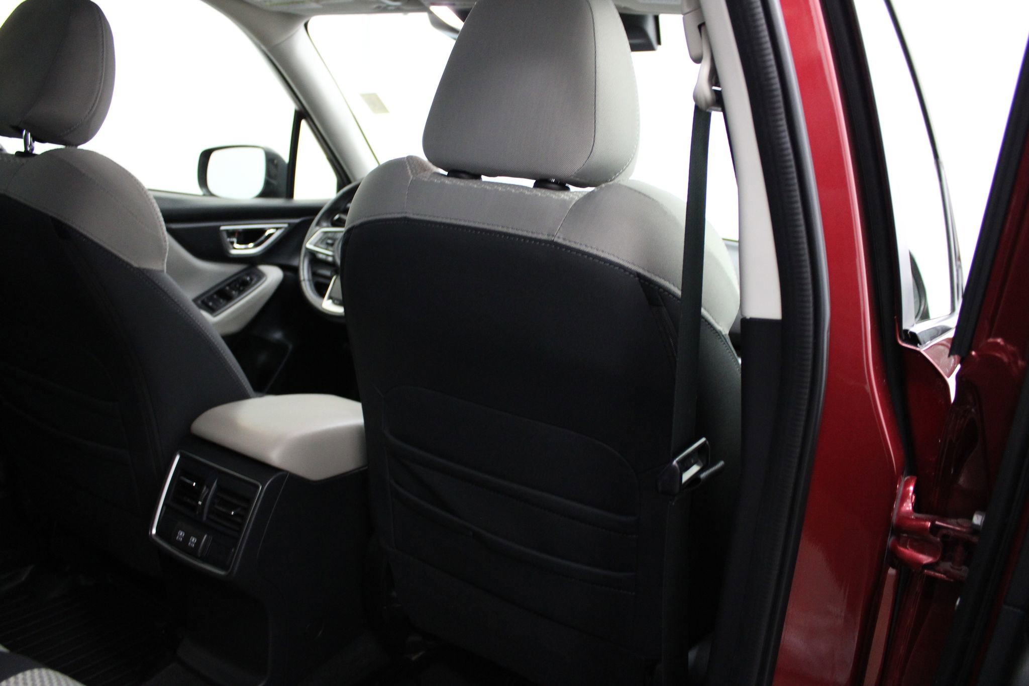 Used 2022 Subaru Forester Premium image 22