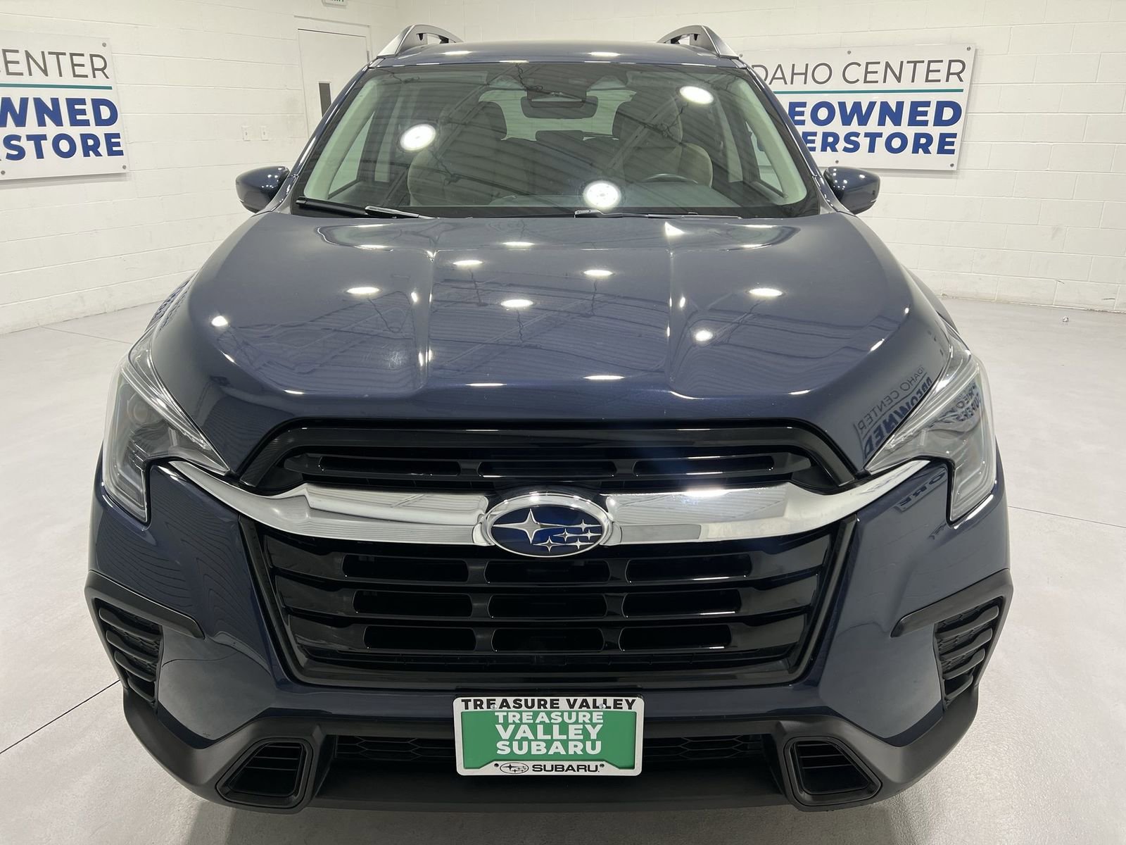 Certified 2025 Subaru Ascent Premium AWD/4WD image 3