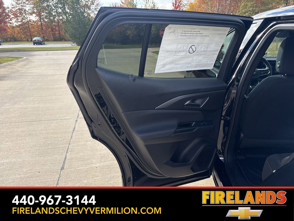 New 2026 Chevrolet Equinox EV LT image 43