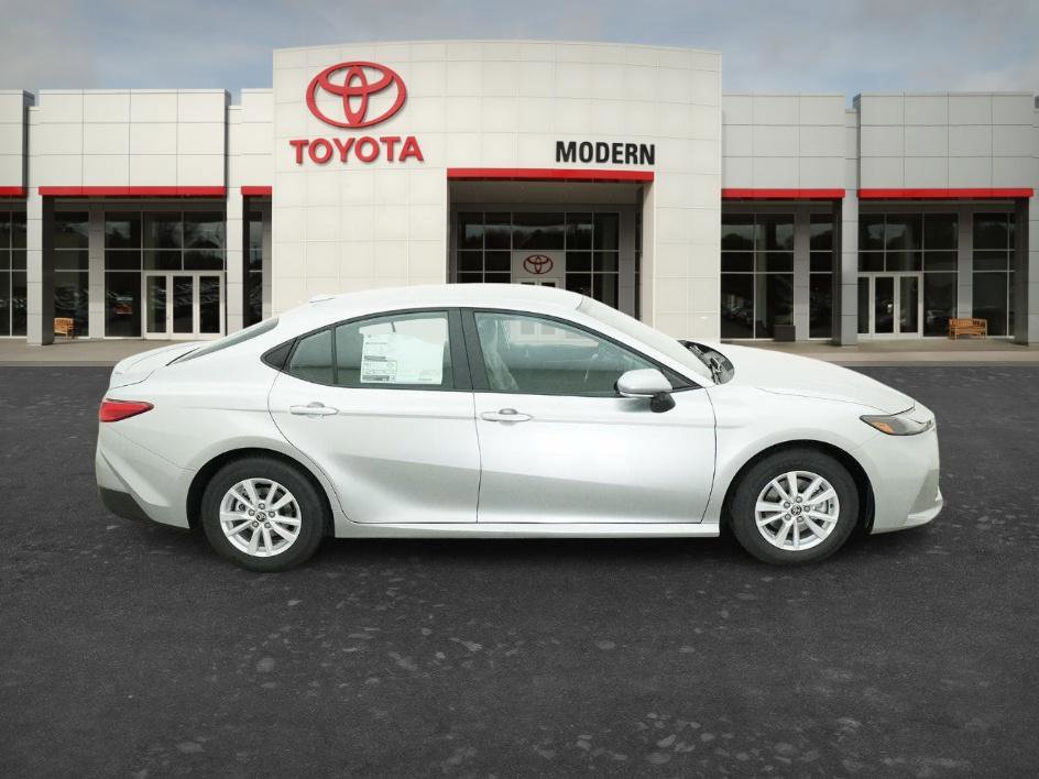 New 2026 Toyota Camry LE image 13