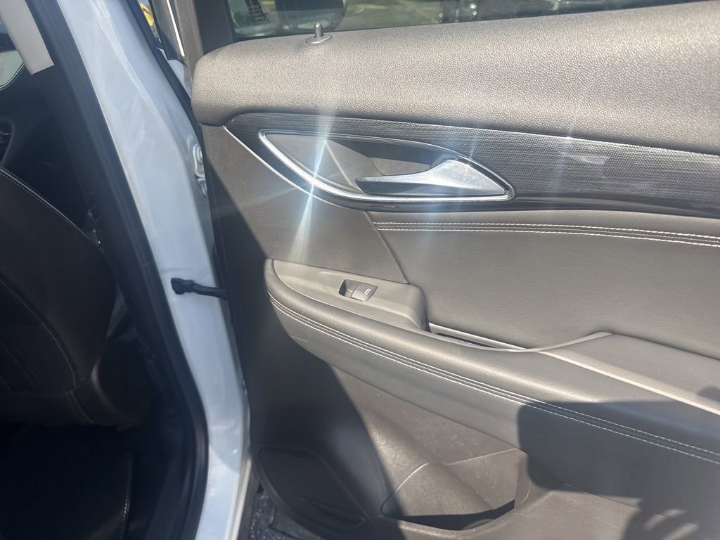 Used 2023 Buick Envision Essence image 15