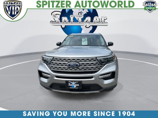 Used 2023 Ford Explorer Limited AWD/4WD image 3