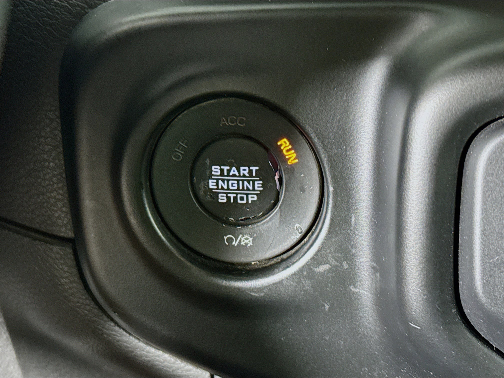 Used 2020 Jeep Wrangler Sport image 20