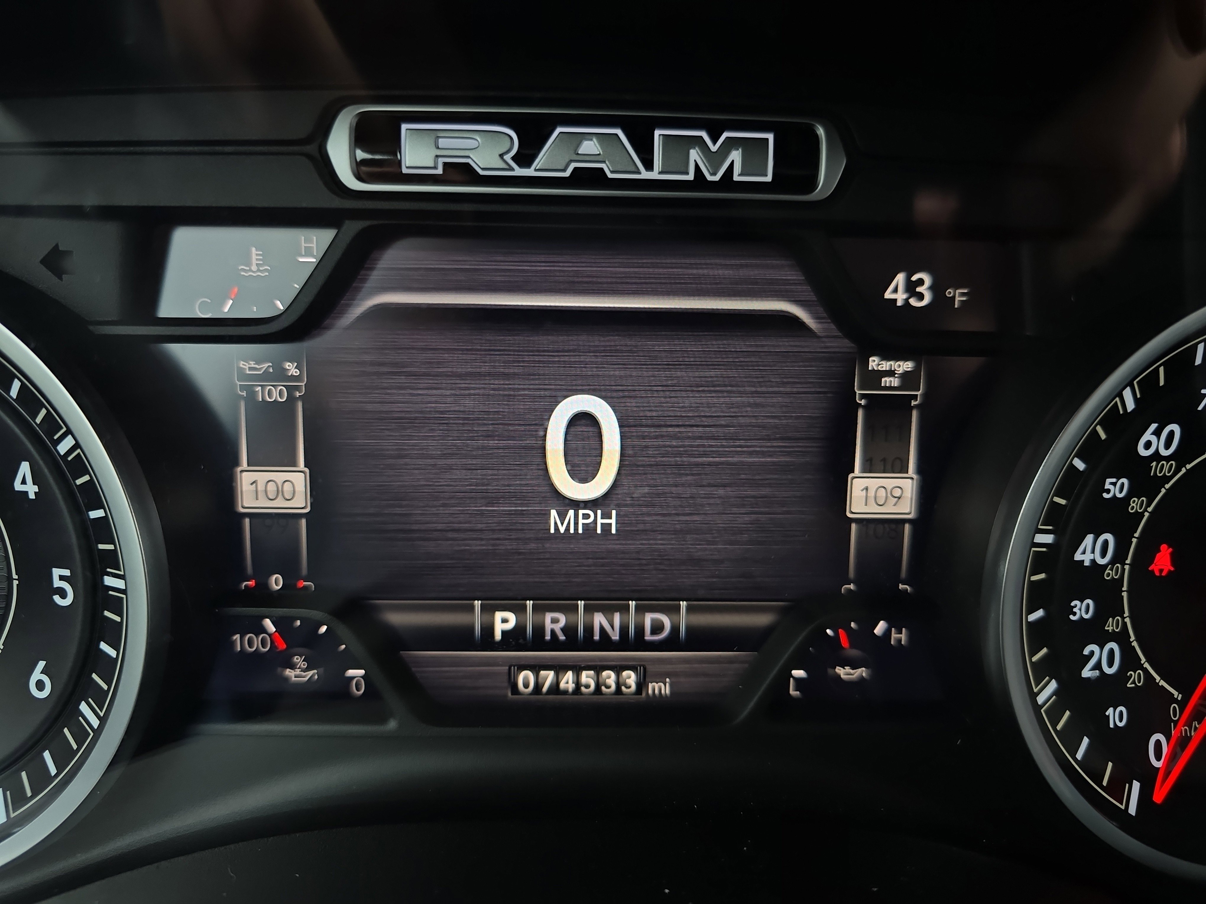 Used 2020 RAM 1500 Laramie image 25