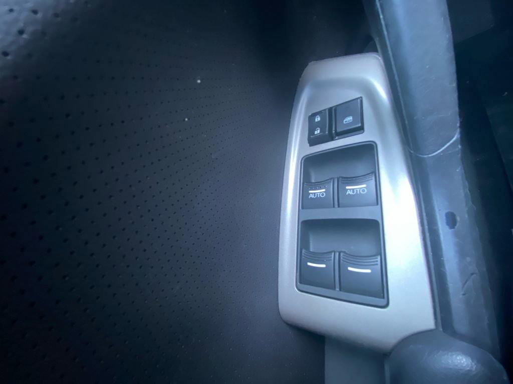 Used 2009 Acura TSX w/ Technology Package image 17