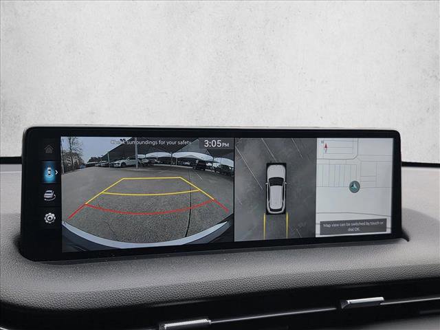 Used 2022 Genesis GV70 2.5T w/ Advanced Package image 24