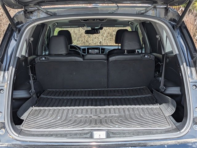 Used 2018 Honda Pilot Touring image 30