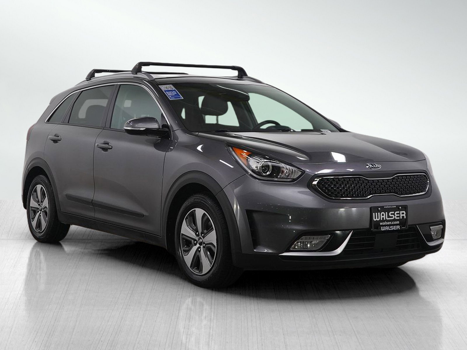 Used 2017 Kia Niro EX image 7