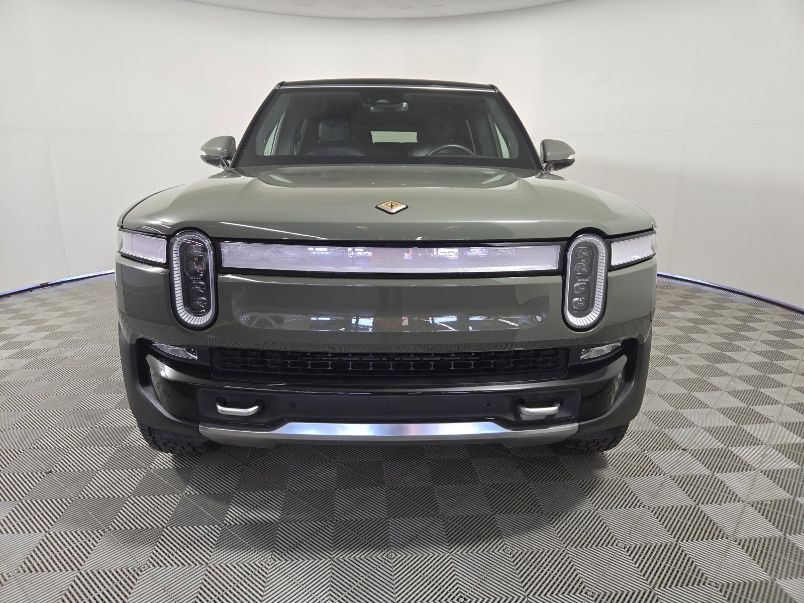 Used 2022 Rivian R1S Launch Edition image 8