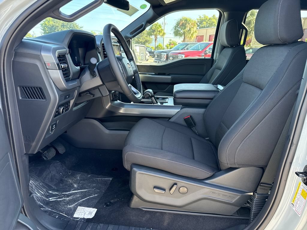 New 2026 Ford F150 XLT w/ Equipment Group 302A MID AWD/4WD image 20