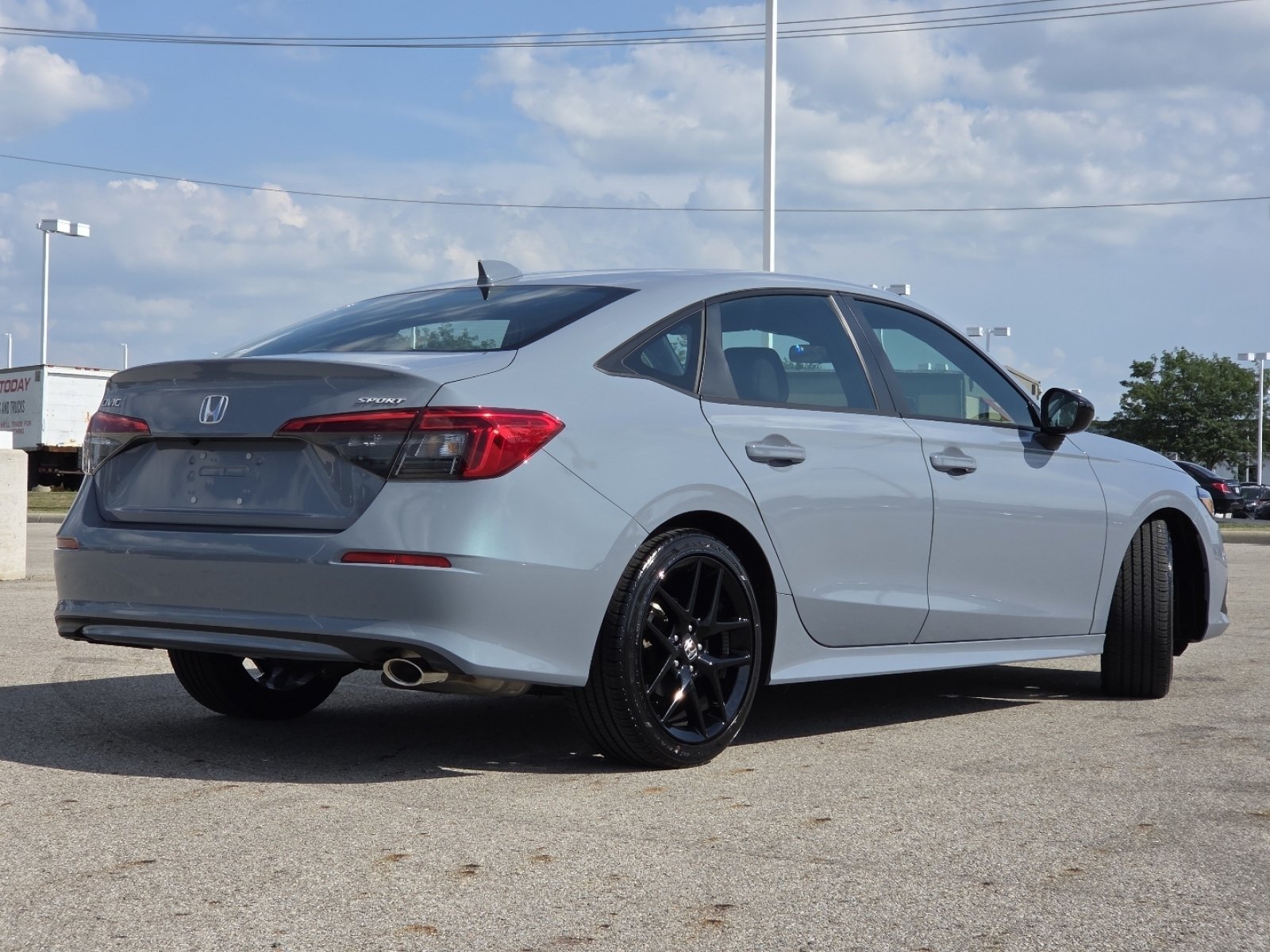 Used 2023 Honda Civic Sport image 15